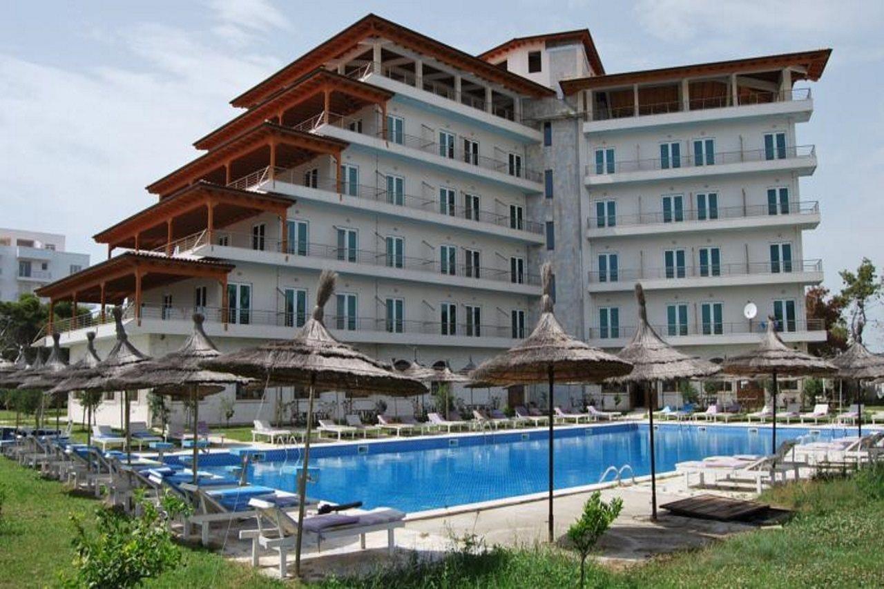 Europa Grand Vlorë